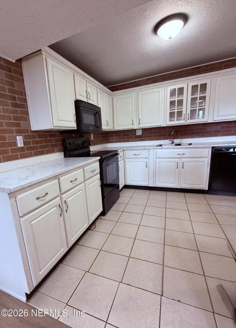 Photo of 6204 COUNTY ROAD 352