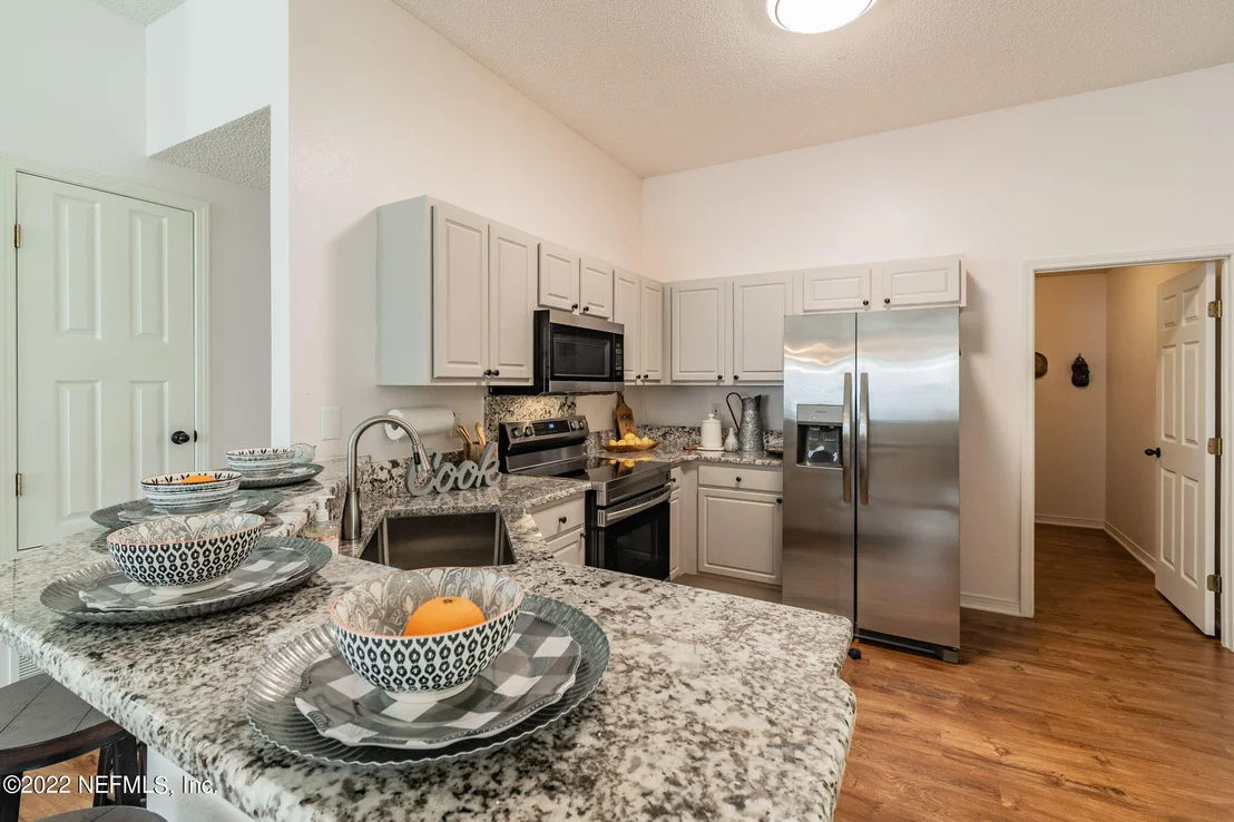 Photo of 1516 BACKWATER Drive