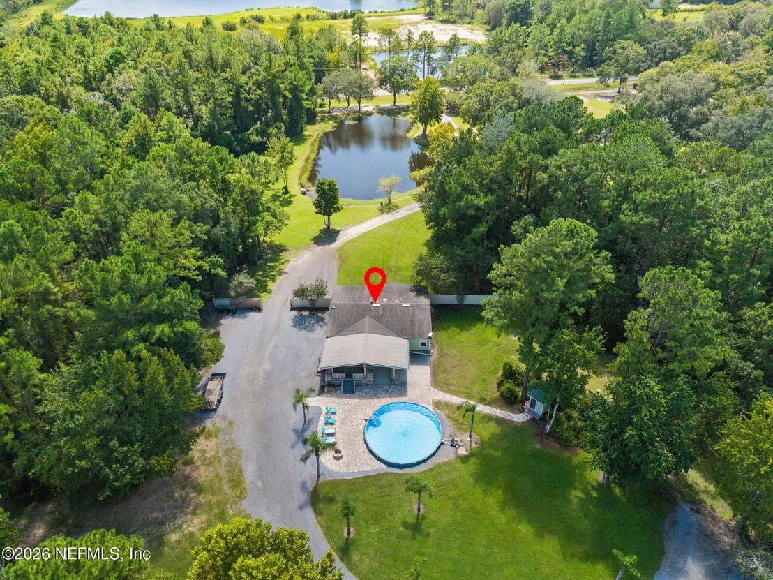 Photo of 35487 QUAIL Road N