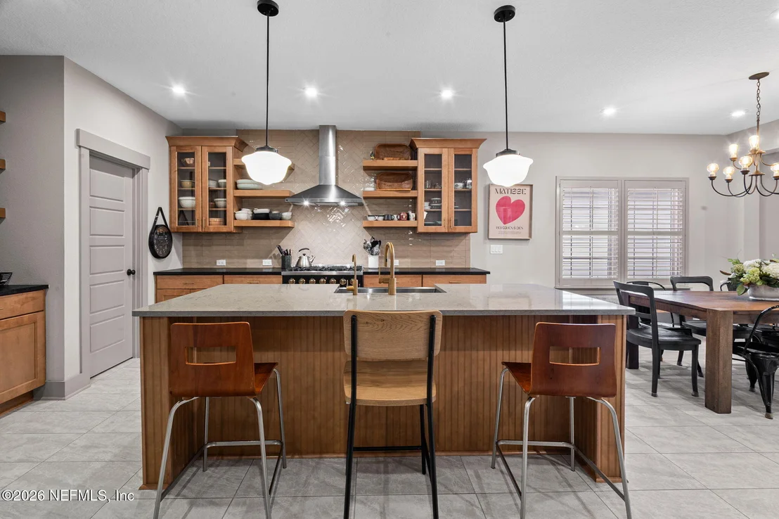 Photo of 3737 EAGLE ROCK Road