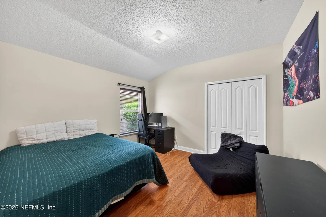 Photo of 1439 BARRINGTON Circle