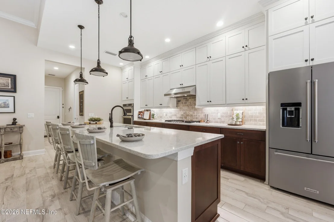 Photo of 498 FRESHWATER Drive