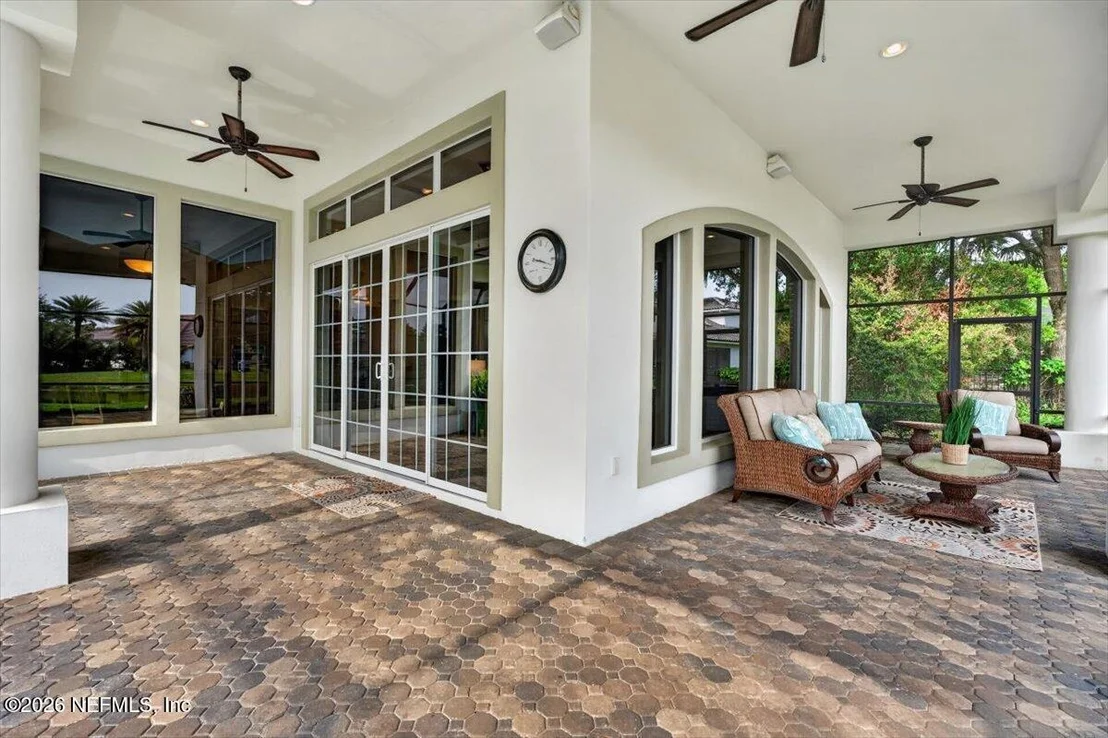 Photo of 161 N RIVER Drive