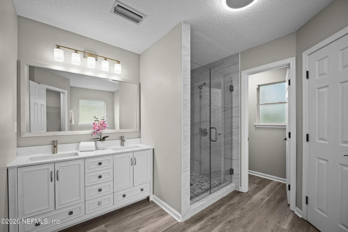 Photo of 4048 EDGELAND Trail
