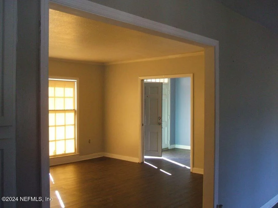 Photo of 1113 FIELDCREST Road