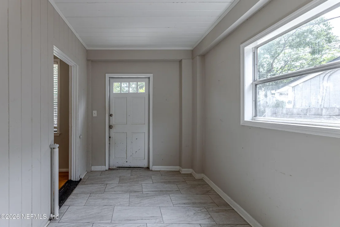 Photo of 1052 WILLIS Drive