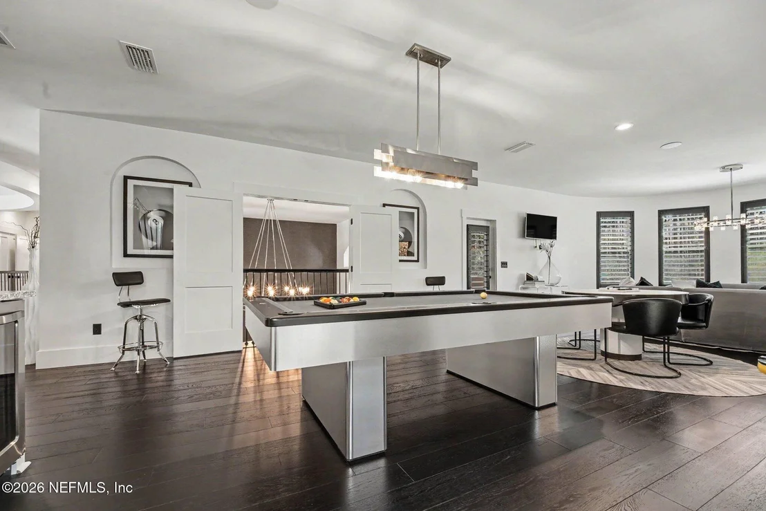 Photo of 133 GREENBRIAR ESTATES Drive