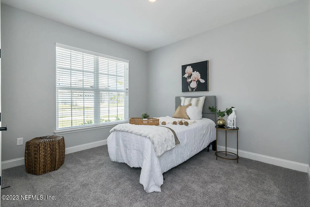 Photo of 106 THATCHAM Drive