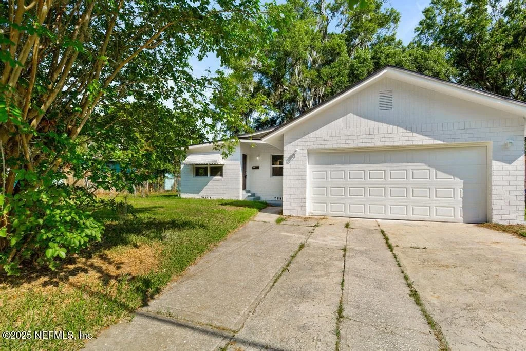Photo of 4249 LOCKHART Drive