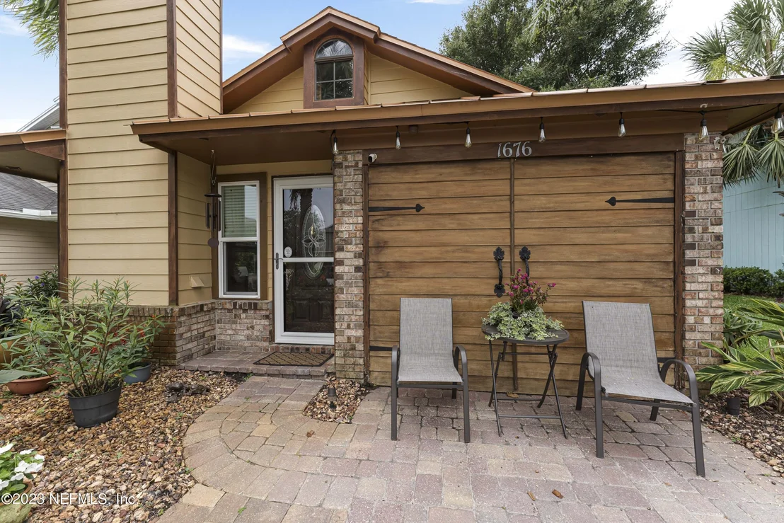 Photo of 1676 WESTWIND Drive