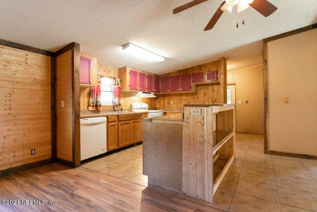 Photo of 2397 OLEANDER Avenue