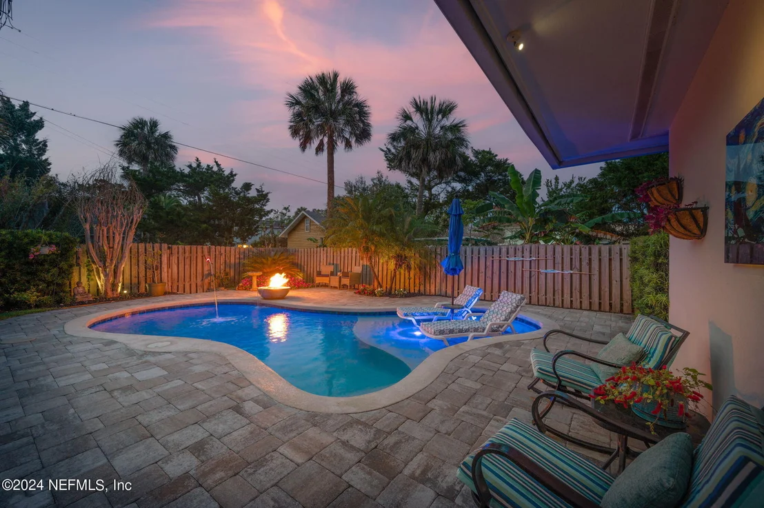 Photo of 6 OGLETHORPE Boulevard