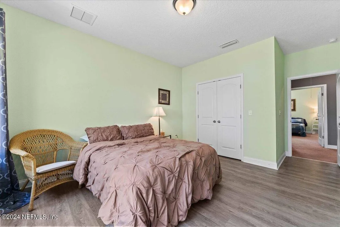 Photo of 1061 CEDAR BAY Road