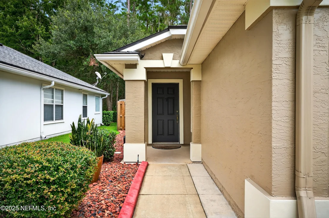Photo of 1012 BECKINGHAM Drive