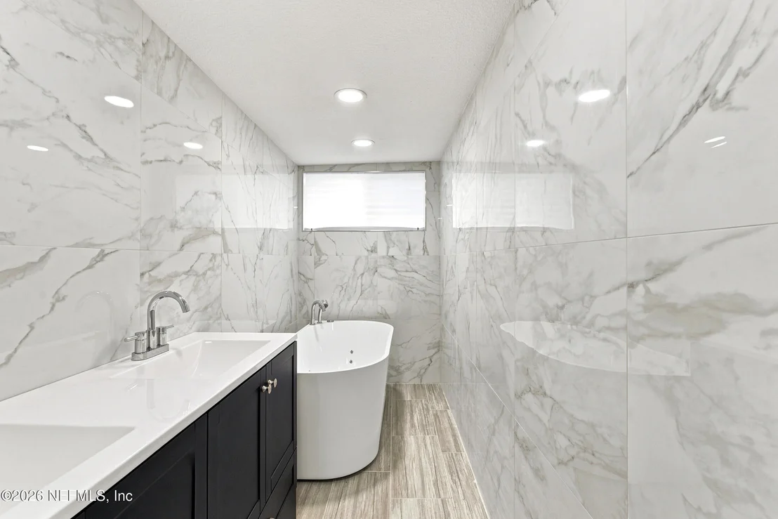 Photo of 4358 LONGFELLOW Street