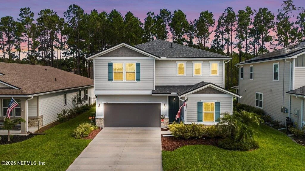 Photo of 1903 AMBERLY Drive