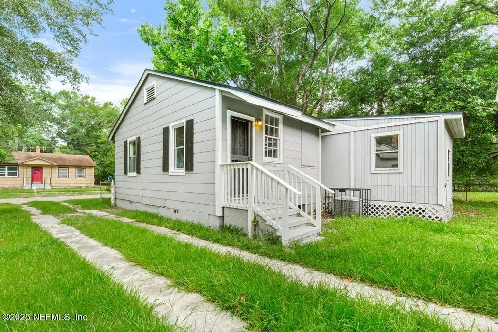Photo of 3127 4TH STREET Circle