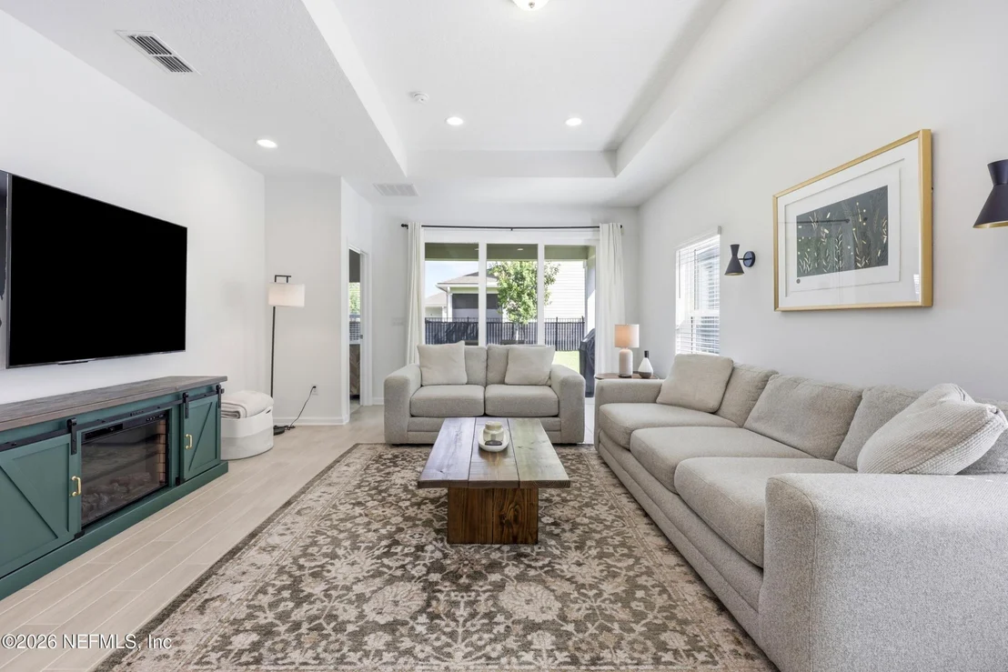 Photo of 75511 CANTERWOOD Drive