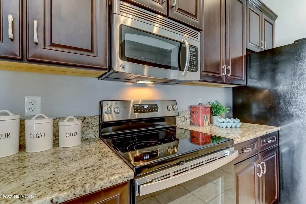 Photo of 5115 TROUT RIVER Boulevard