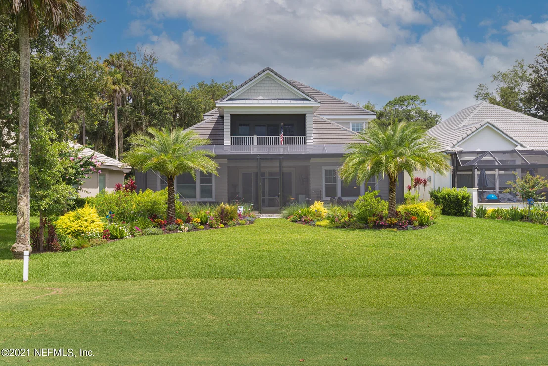 Photo of 236 LAUREL Lane