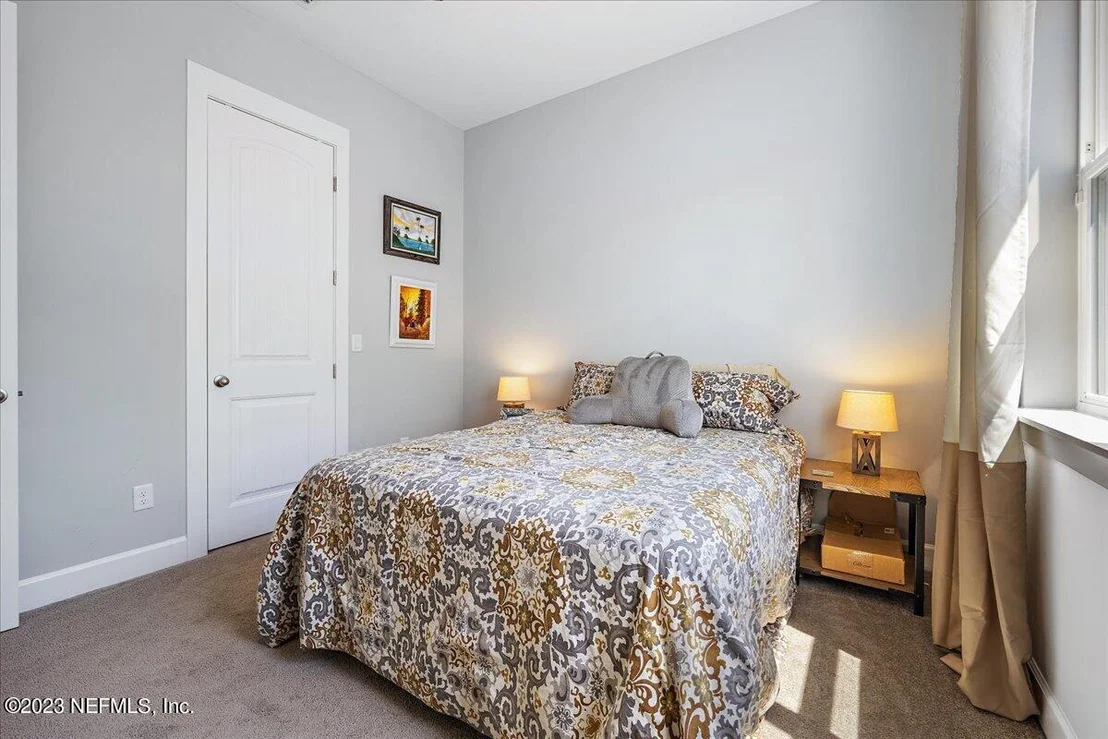 Photo of 191 OCEANVIEW Drive