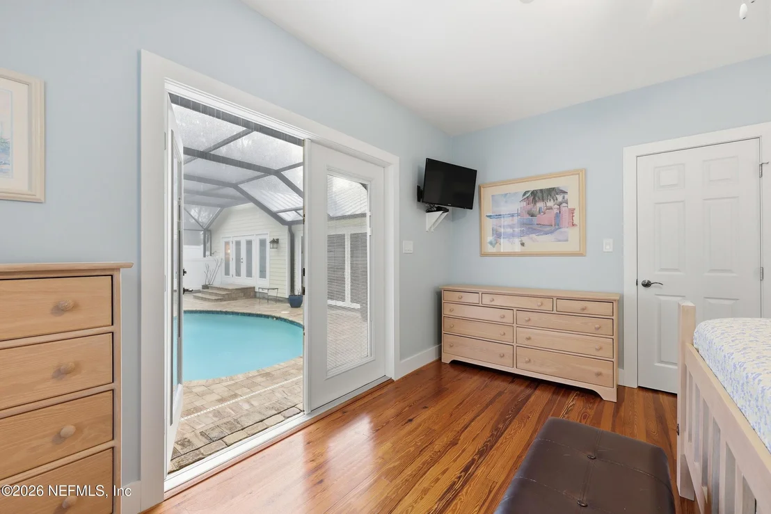 Photo of 17 SYLVAN Drive