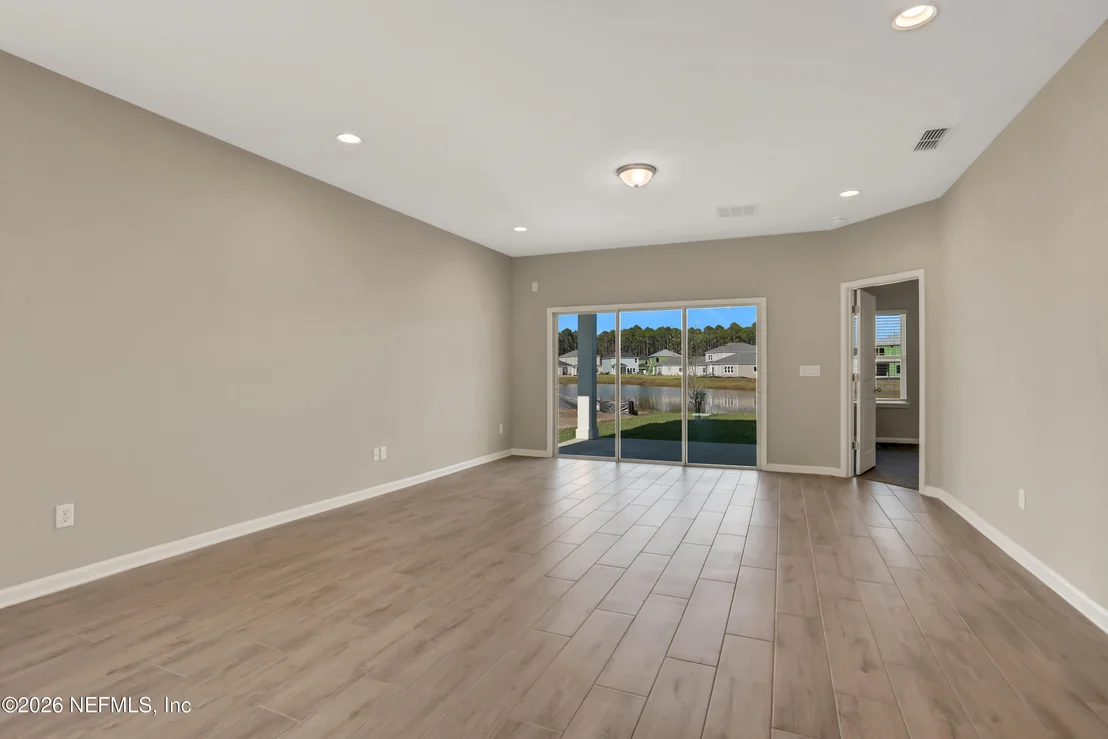 Photo of 1058 BROOK FOREST Drive