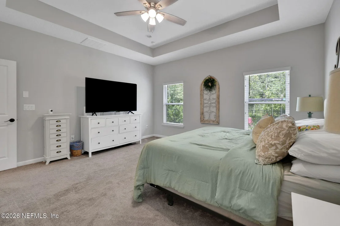 Photo of 98 YARDLEY Court