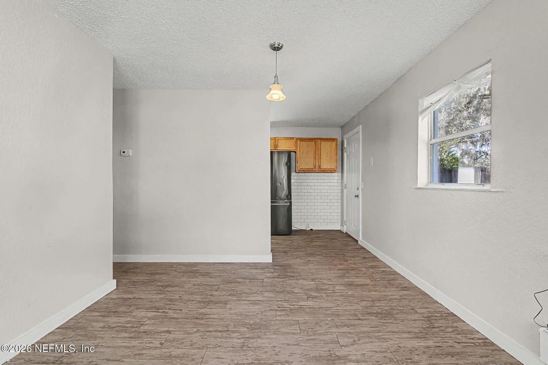 Photo of 503 WILSON Road