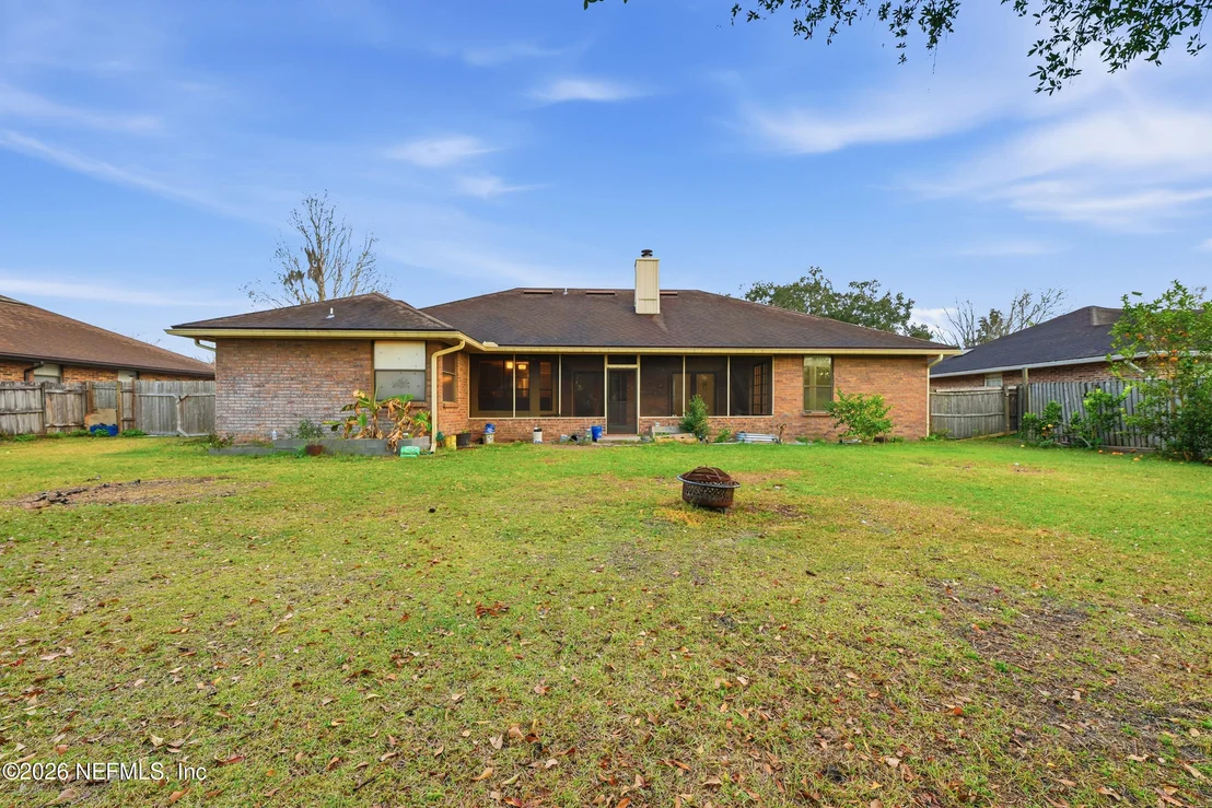 Photo of 954 LAKERIDGE Drive