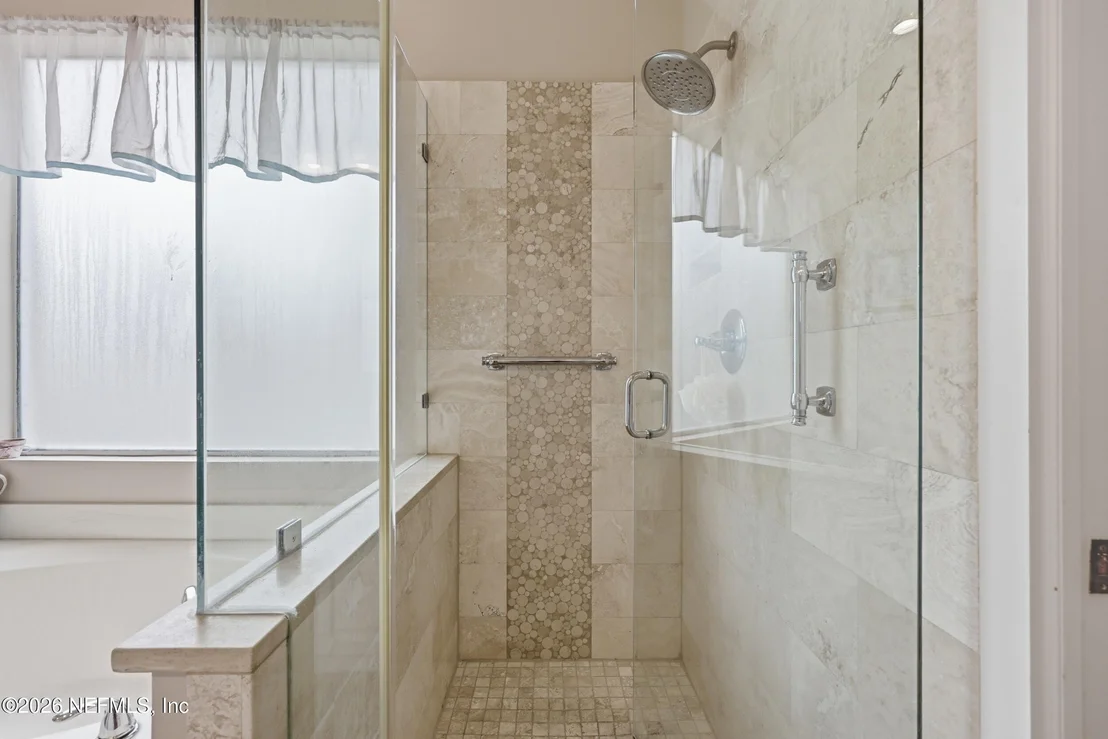 Photo of 521 SUNSET Drive