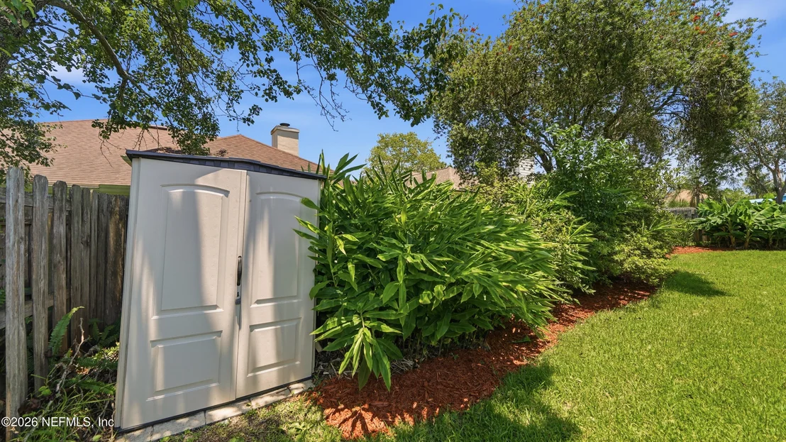 Photo of 13105 HARBORTON Drive