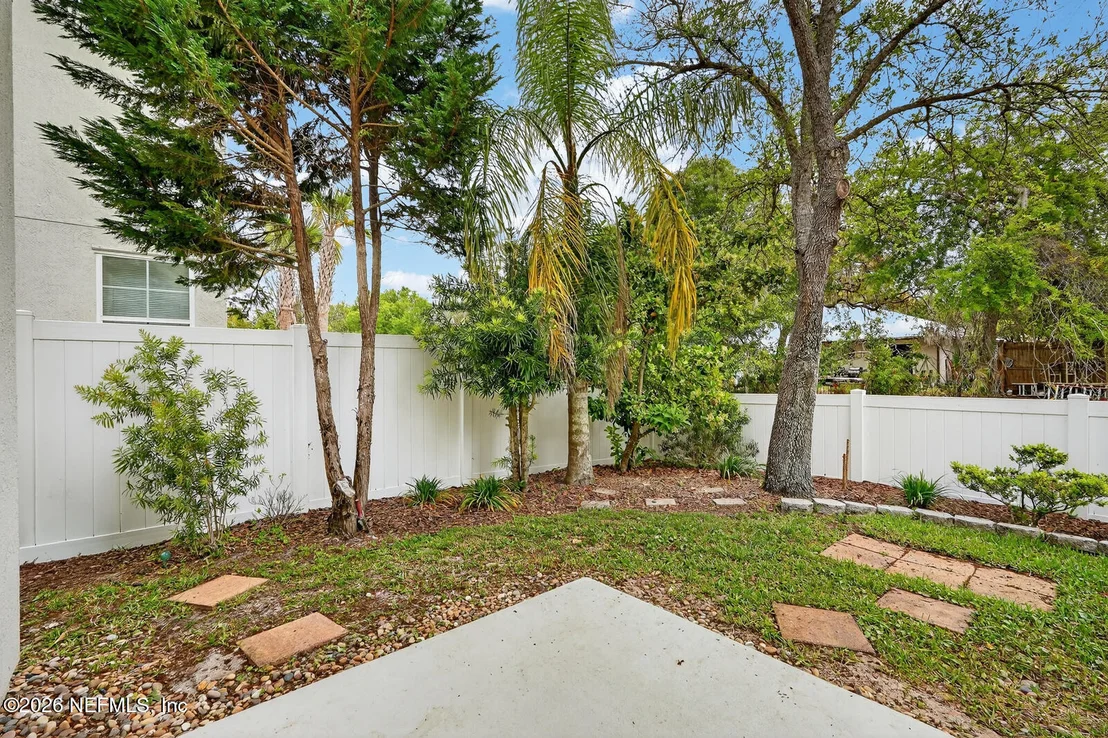 Photo of 112 BAY BRIDGE Drive