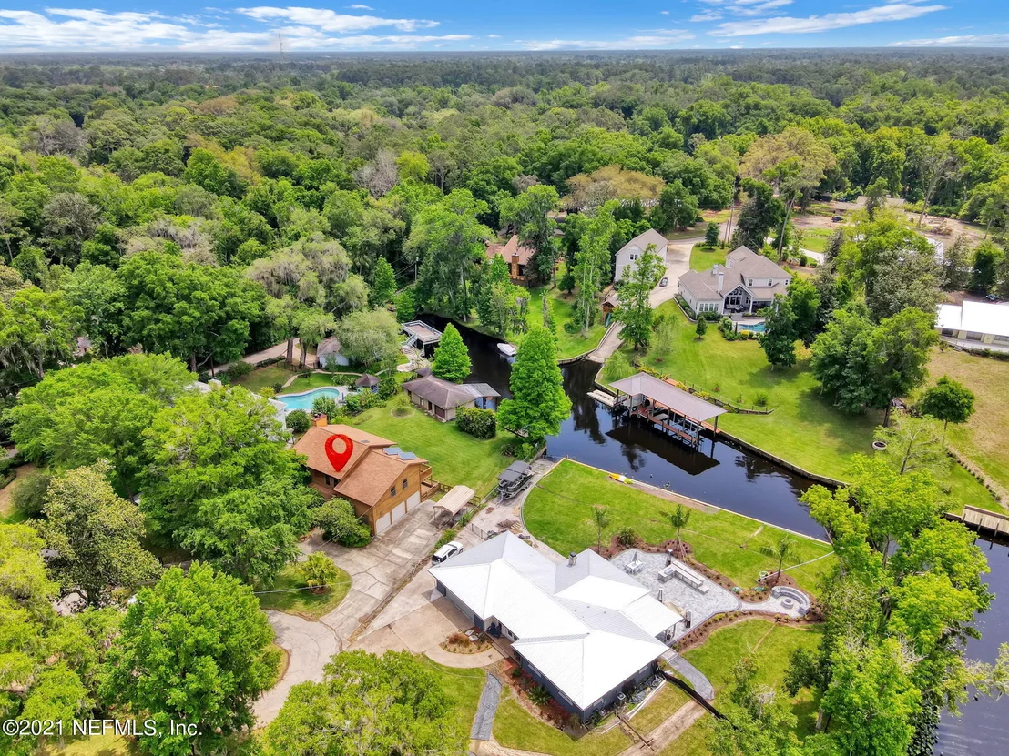 Photo of 824 LAWHON Drive