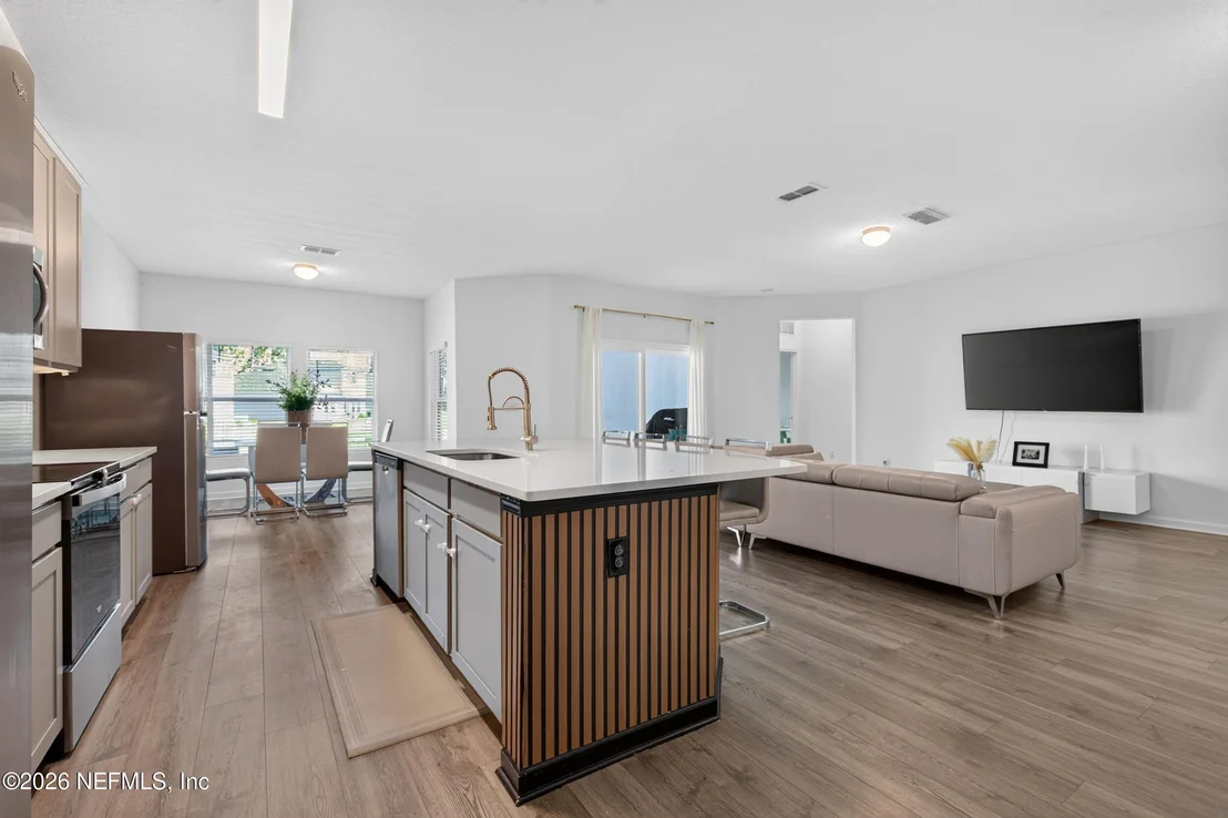Photo of 4977 BRAMANTE Drive