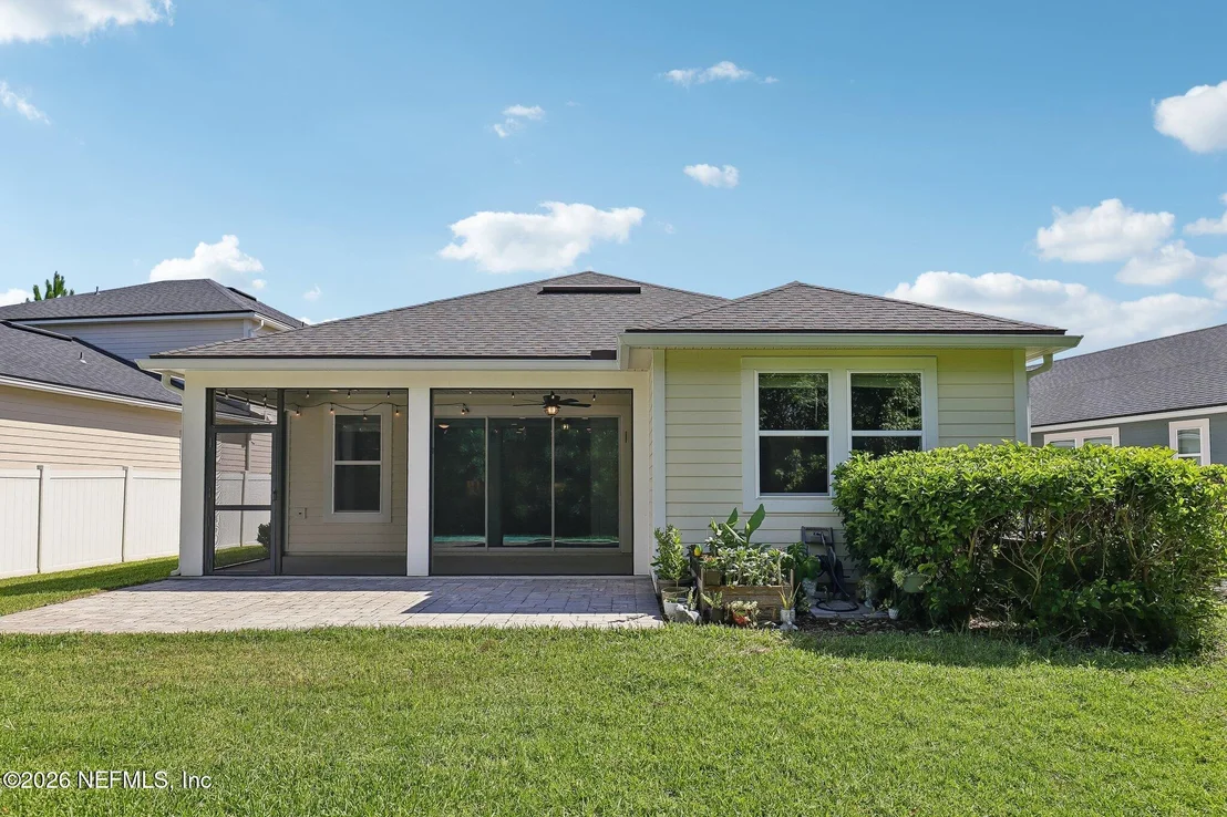 Photo of 32 KEENELAND Road