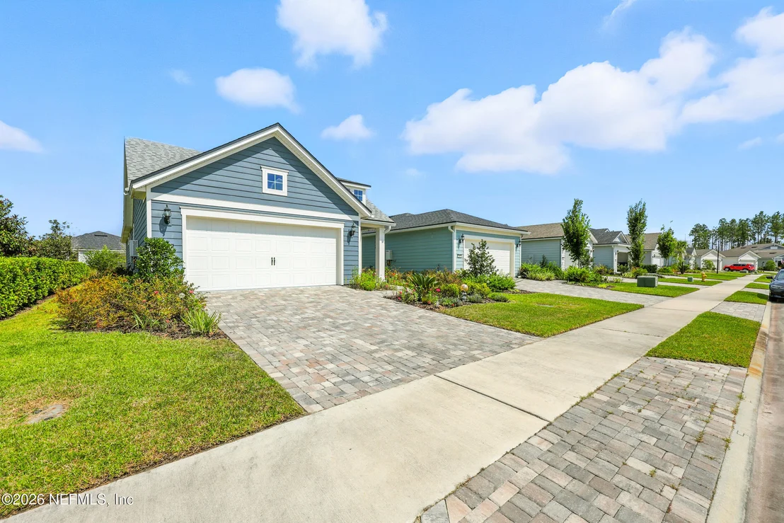 Photo of 676 JUBILEE Circle