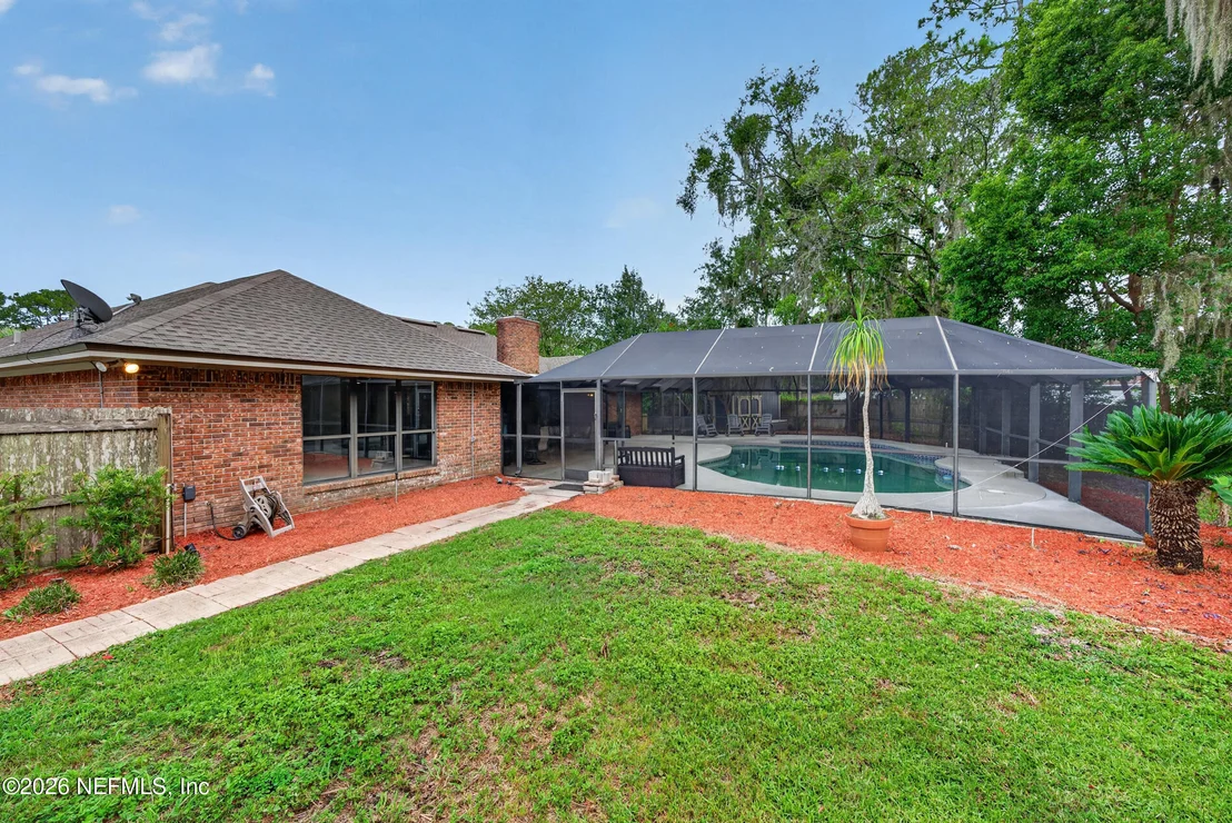 Photo of 3735 HELICON Drive