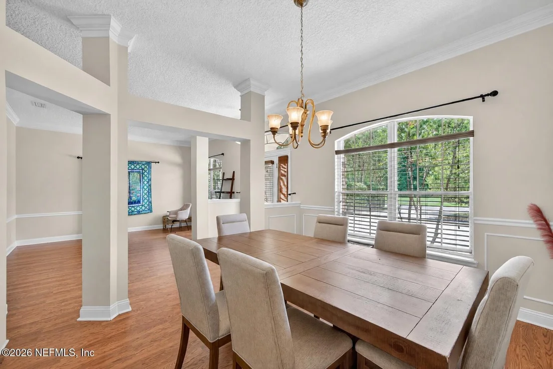 Photo of 1439 BARRINGTON Circle