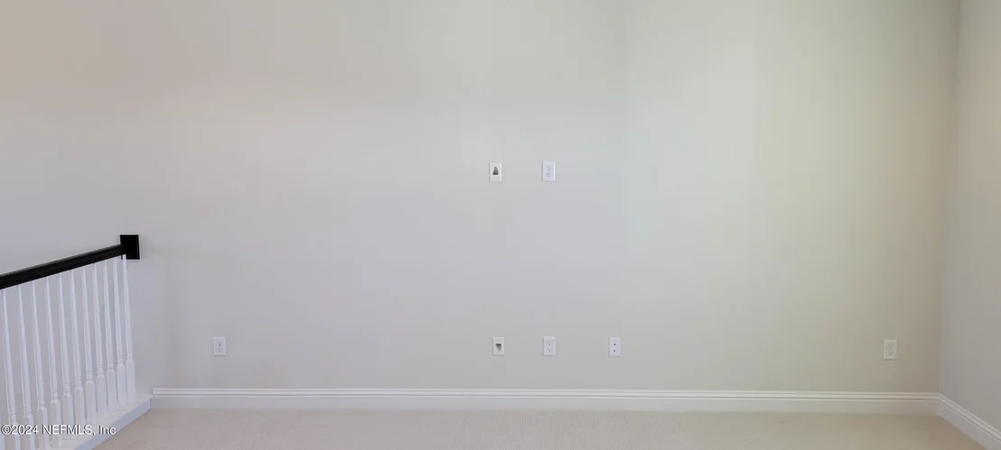 Photo of 451 HILLENDALE Circle