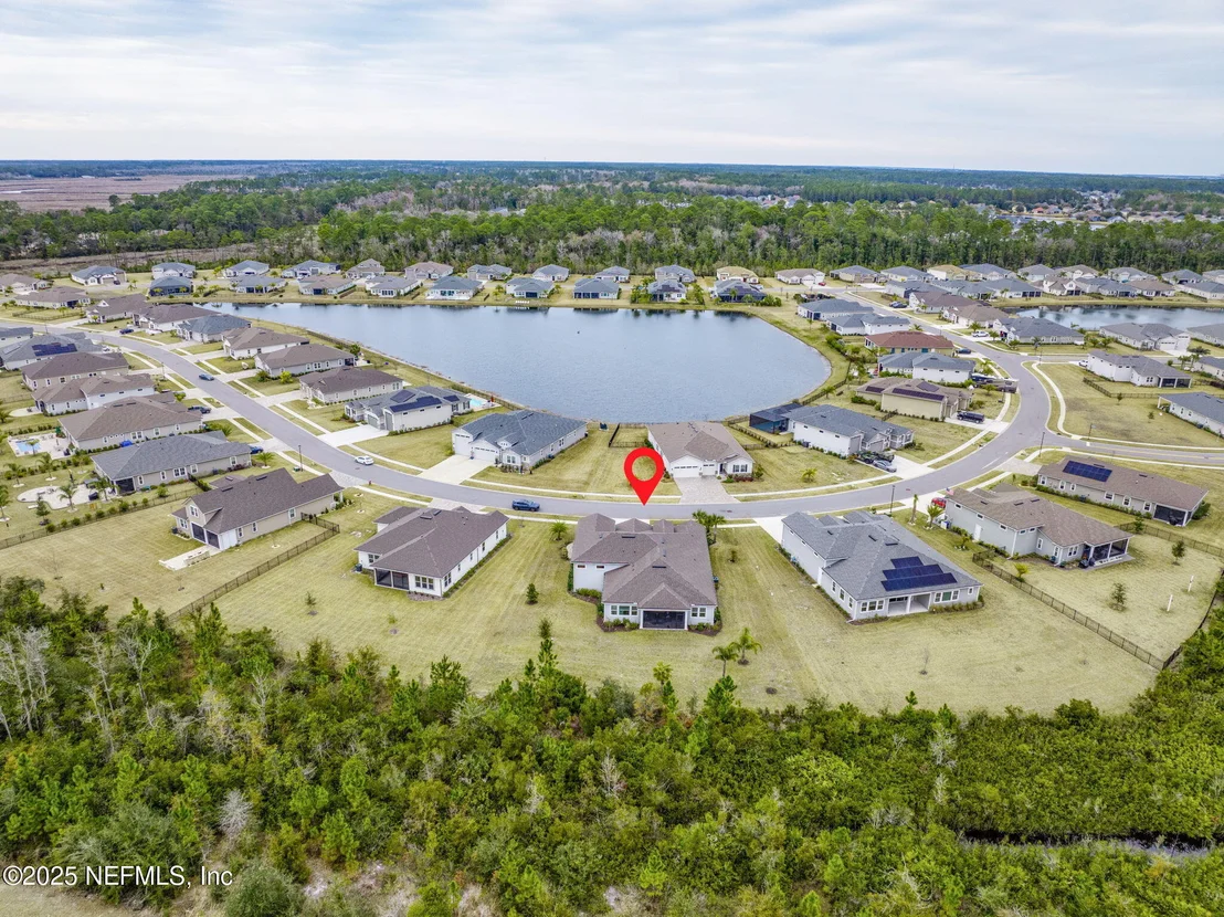 Photo of 85558 FALL RIVER Parkway