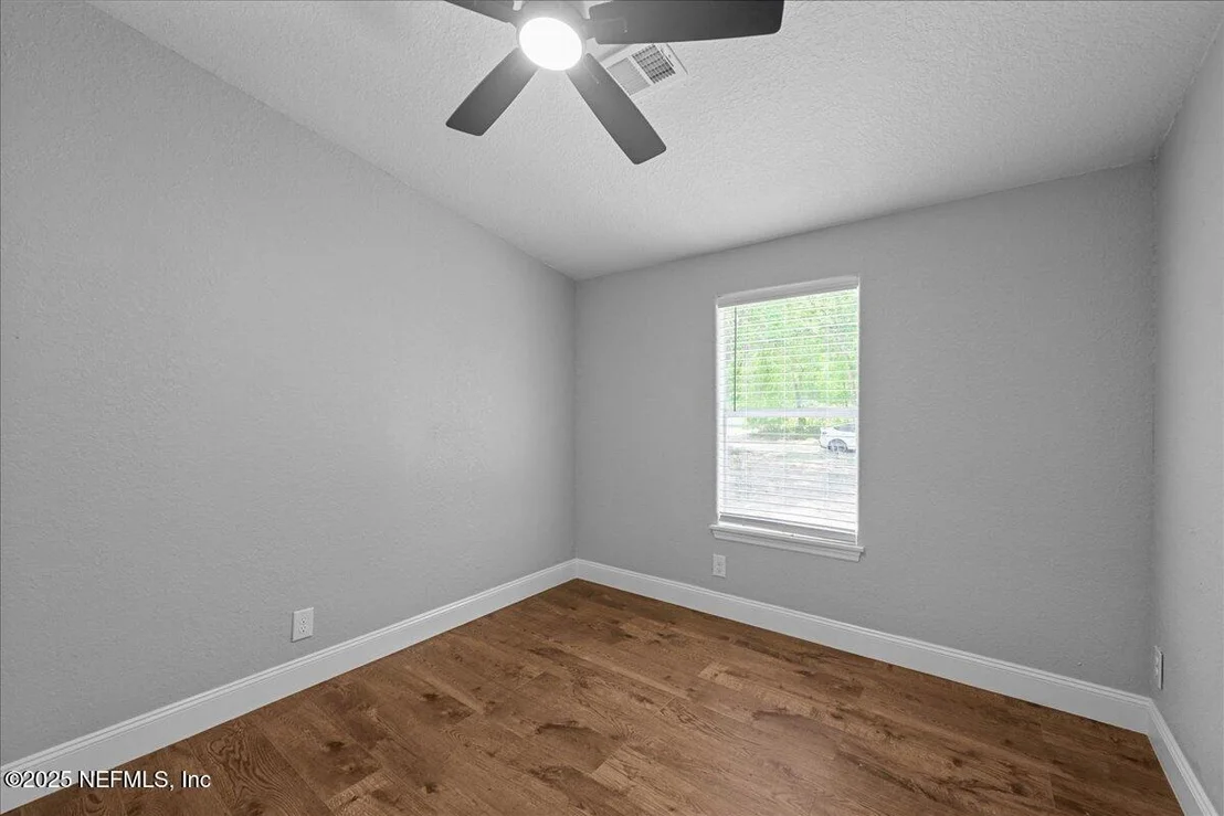 Photo of 146 CROSBY Road