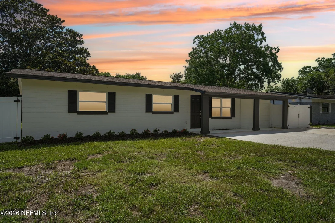 Photo of 317 PENMAN Road