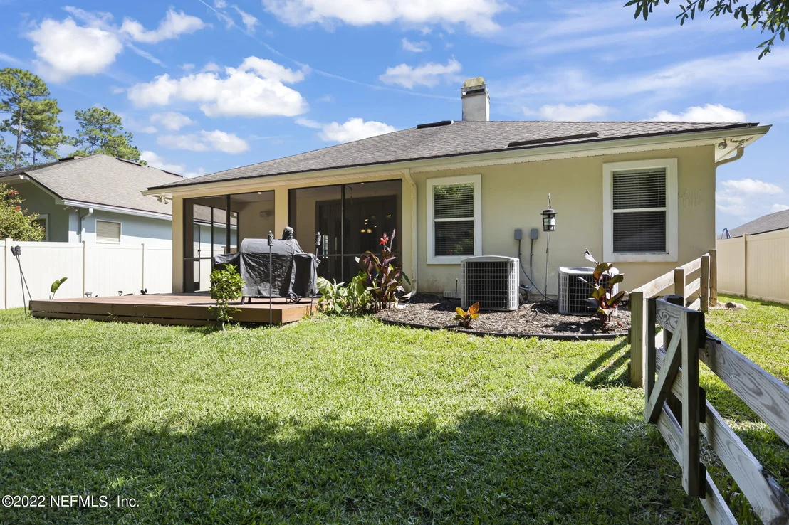 Photo of 65045 RIVER GLEN Parkway