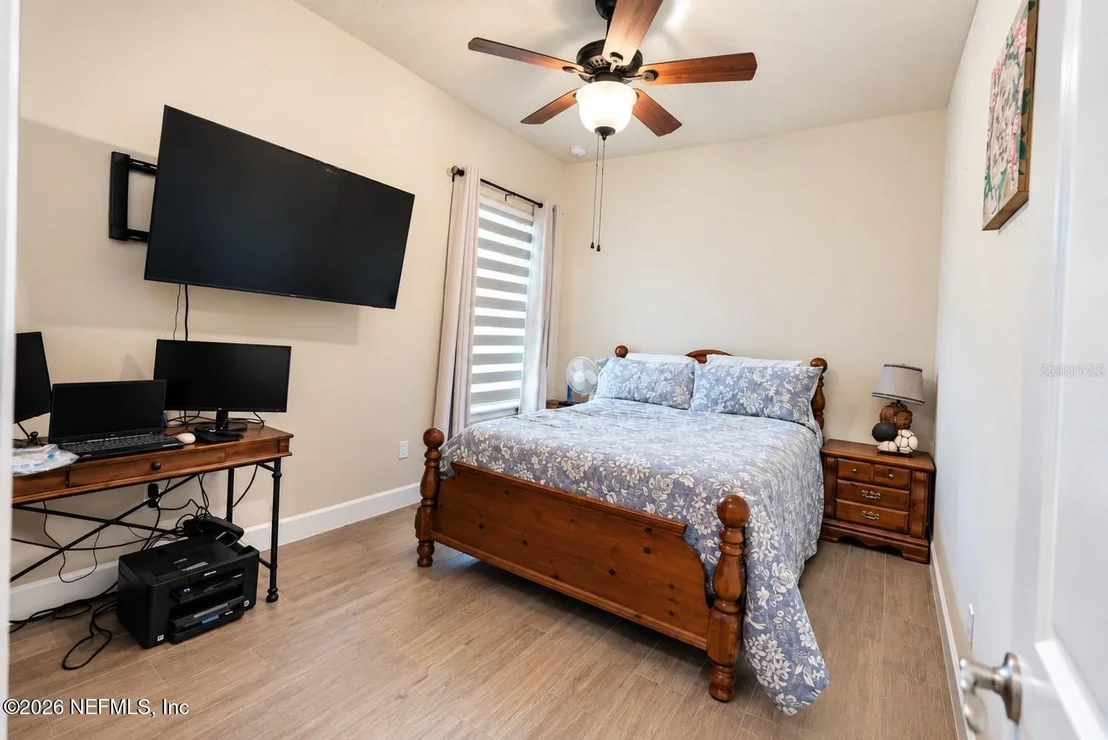 Photo of 21 EDISON Lane