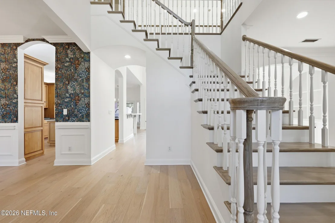 Photo of 11802 MANDARIN Road