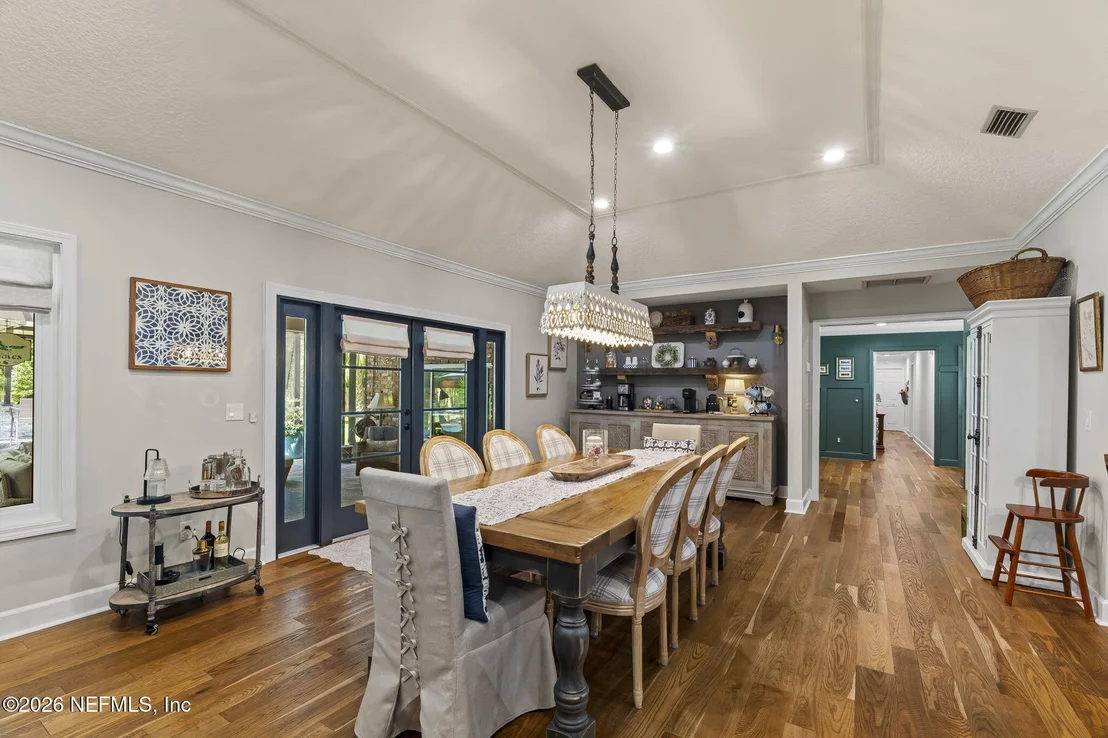 Photo of 8148 BLUE JAY Lane