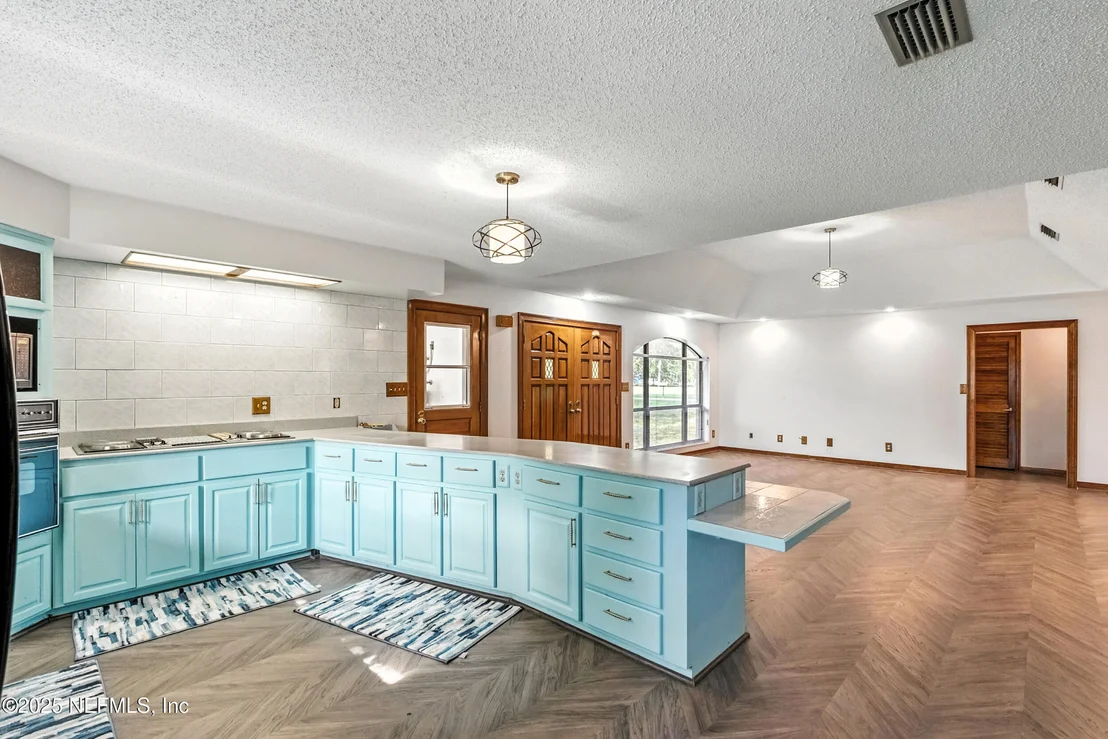 Photo of 9209 SANDLER Road