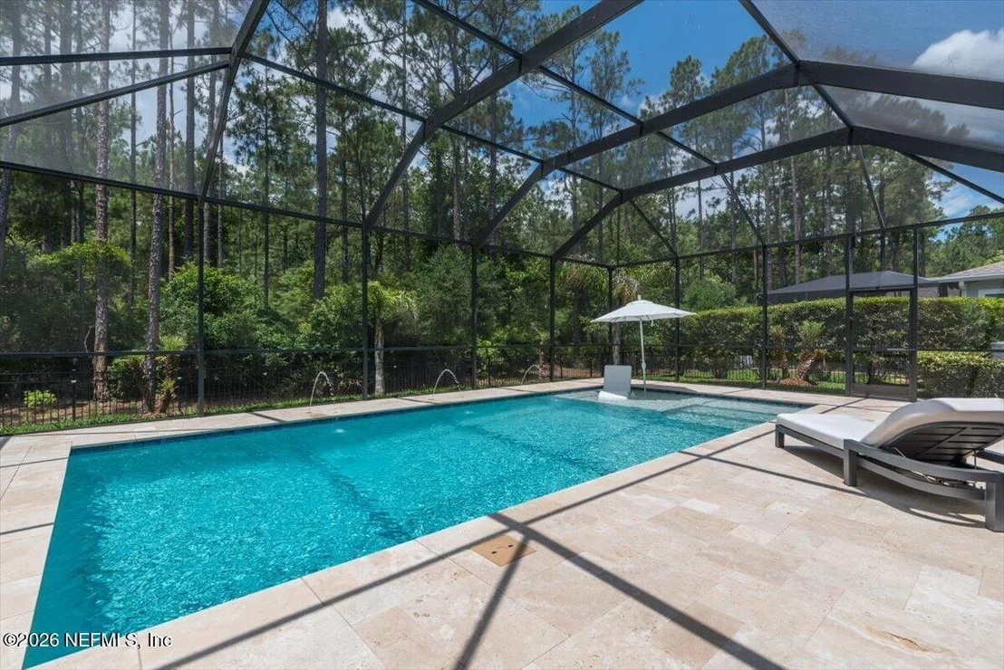 Photo of 472 GLORIETA Drive