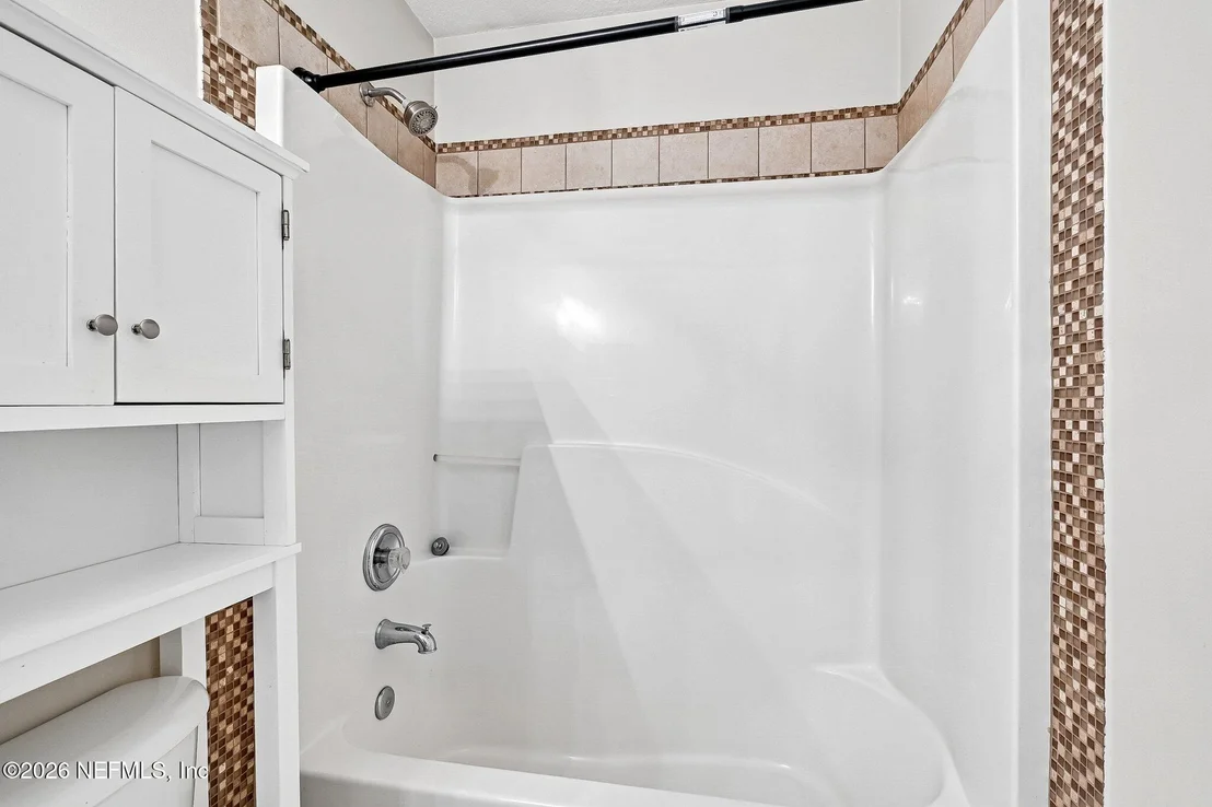 Photo of 912 BUTTERCUP Drive